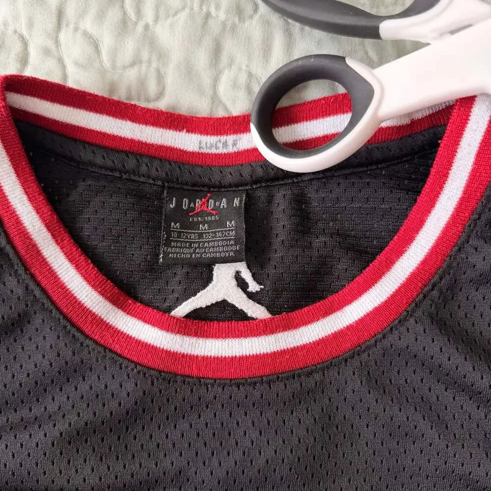 Jordan Boys 23 Jersey Sleeveless Top in Black Youth Size M 10-12